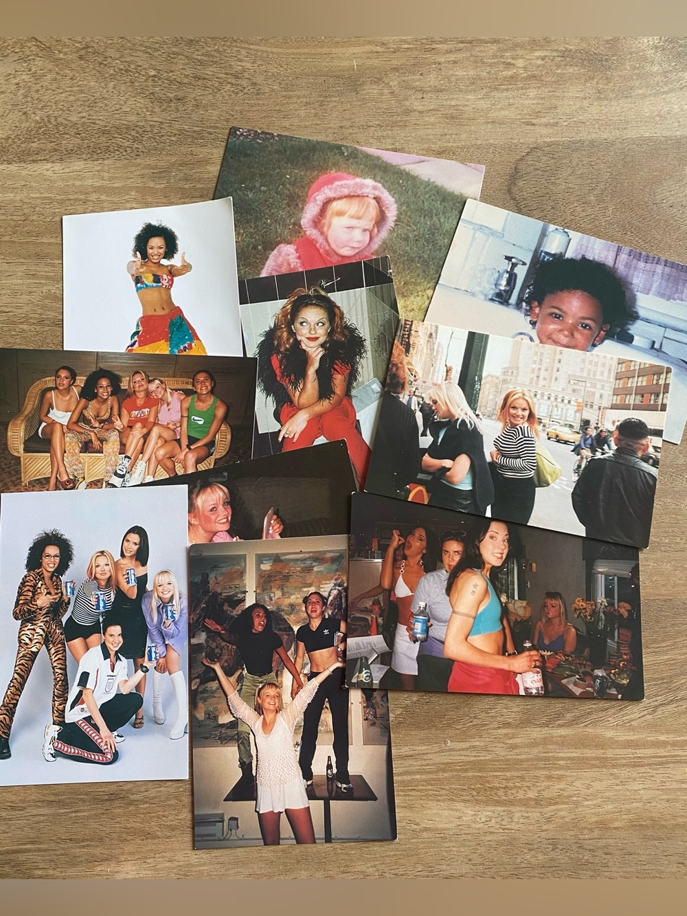 10 Official Spice Girls Collectable Pictures
